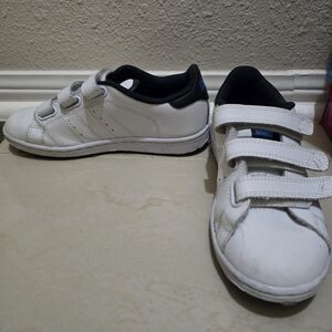Lonsdale Leyton sneakers size 3Y